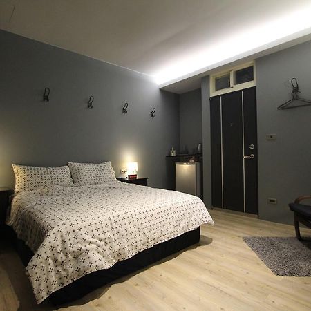 Midtown Retreat Appartement Tajpej Buitenkant foto