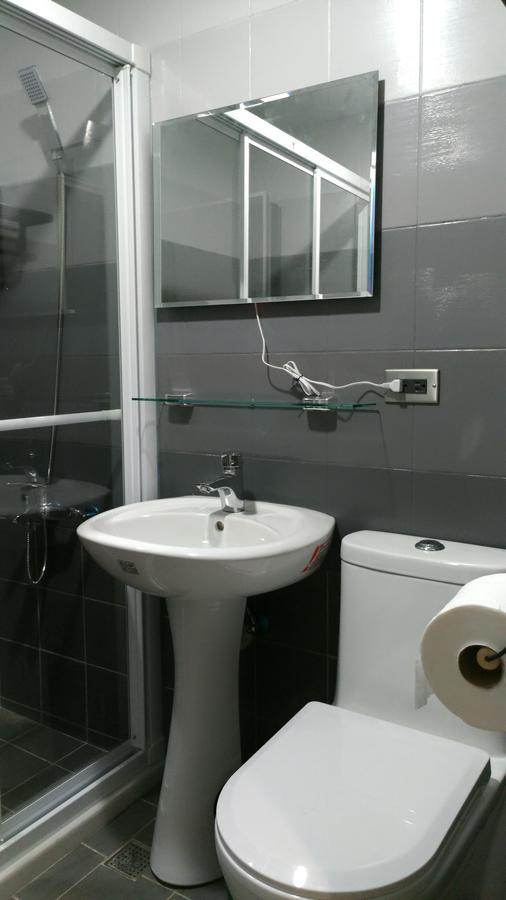 Midtown Retreat Appartement Tajpej Buitenkant foto